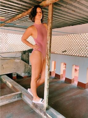 Pura Vida Dusty Rose Solid High Neck Front Zip One Piece Swimsuit Regular M
